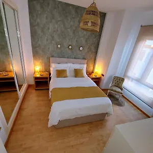 https://apartamento-las-floritas.1costadelsol.com