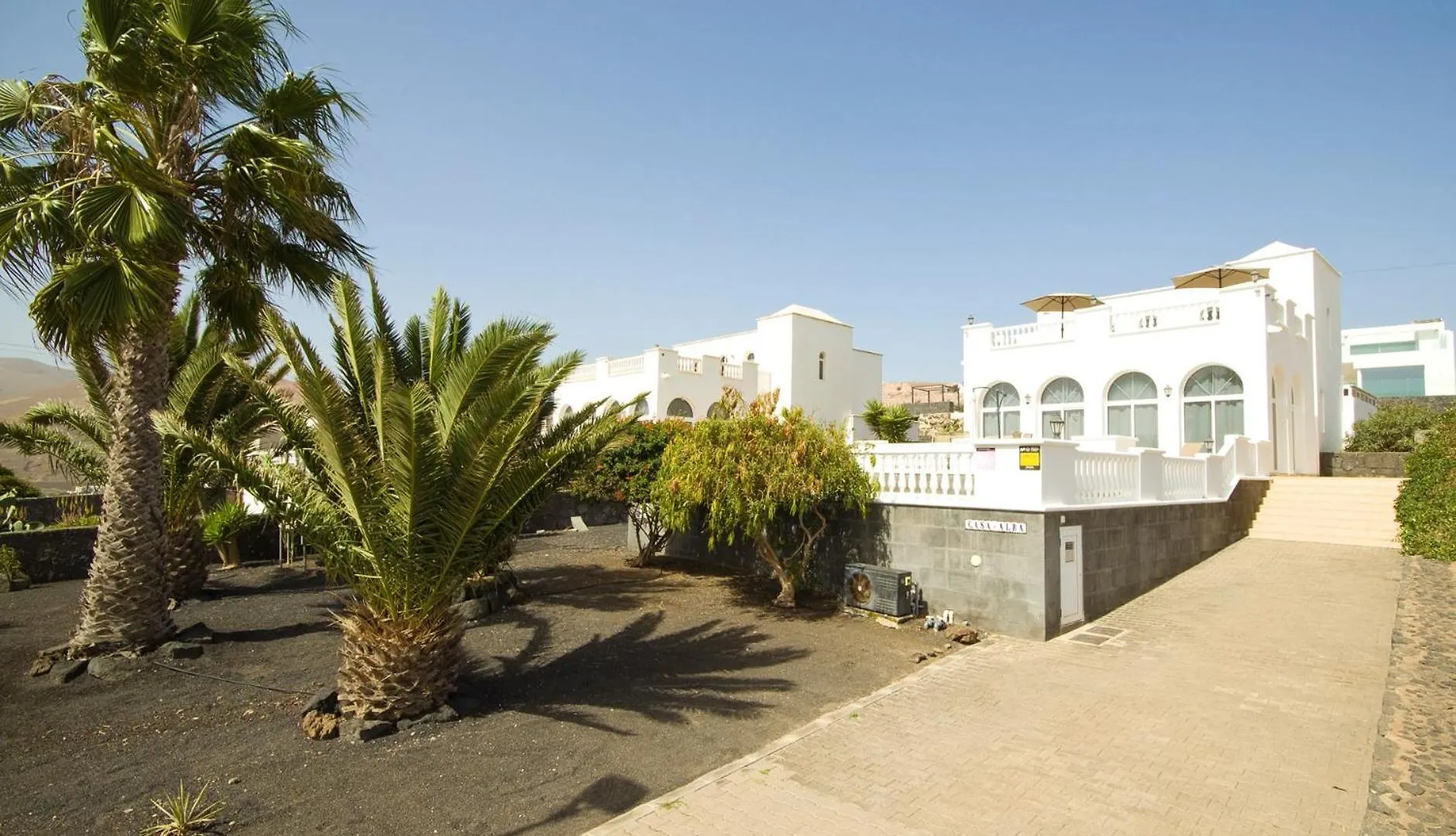 Casa Alba - By Az Rentals 蒂亚斯 0*,